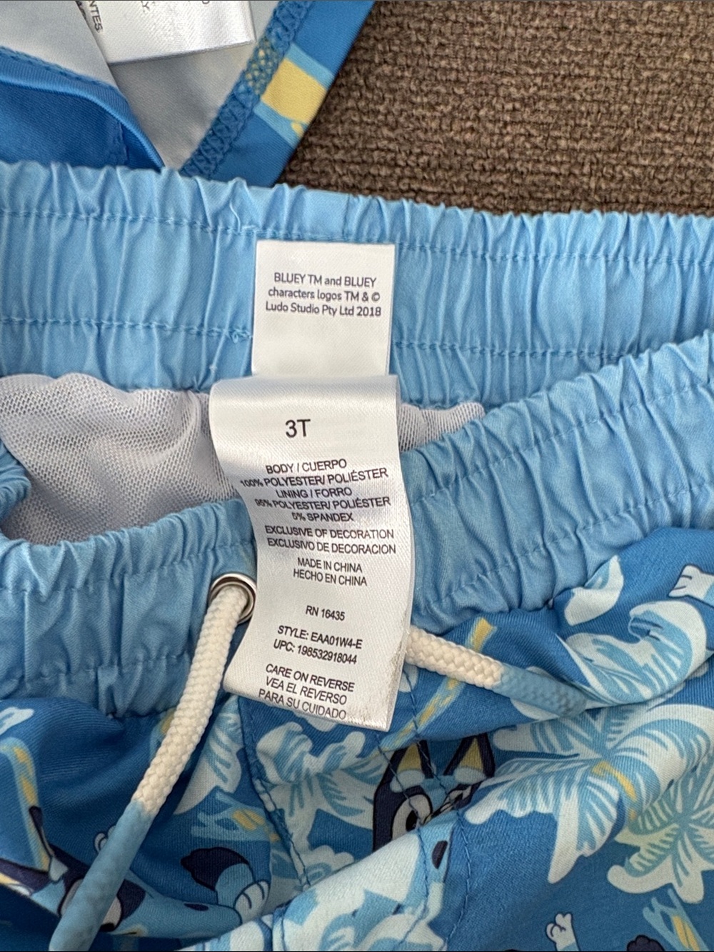 Blue Kids Rash Guard Set with Cartoon Character - Picture 4 of 5